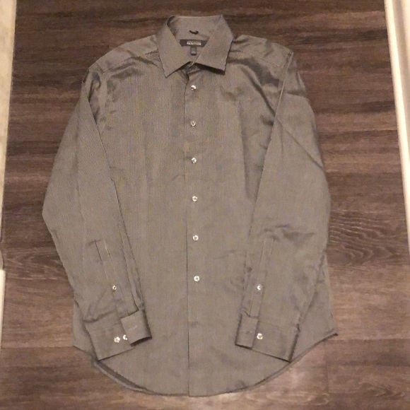 Kenneth Cole Reaction Button Down Shirt - Picture 1 of 8